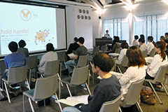 藤田氏の講演の様子