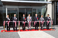 丹後織物工業組合見学の様子