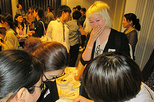 アイスブレーキングゲームの様子