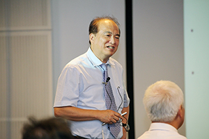 エドワード チャン氏の講演の様子