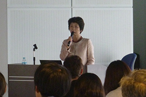 丹羽氏の講演の様子