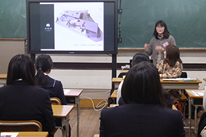 建築学専攻 河崎さん