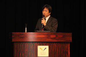 松川研究員の講演の様子