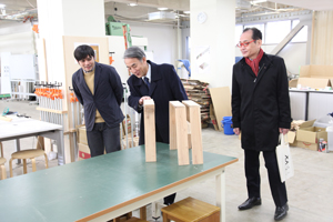 D-lab視察の様子