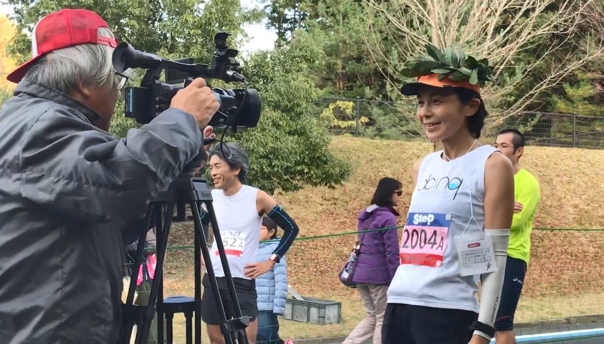 取材を受ける太田さん