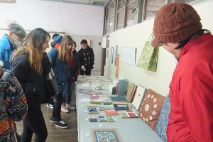 Kurotani-washi products