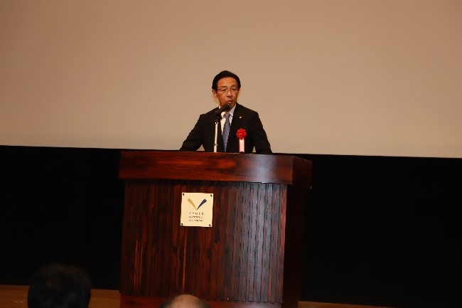 祝辞を述べられる西脇 隆俊知事