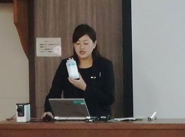 講師の島津エス・ディー株式会社　辻本氏