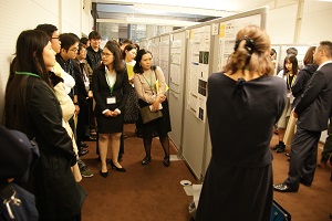 ポスターセッションの様子