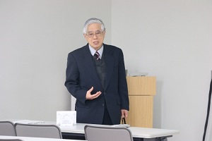 　理化学研究所創発物性科学研究センター<br />　　　　　　　小野 義正 氏” width=”300″ height=”200″ />
<p style=
